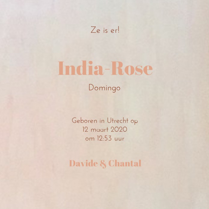 India-Rose geboortekaartje met bloemen binnen